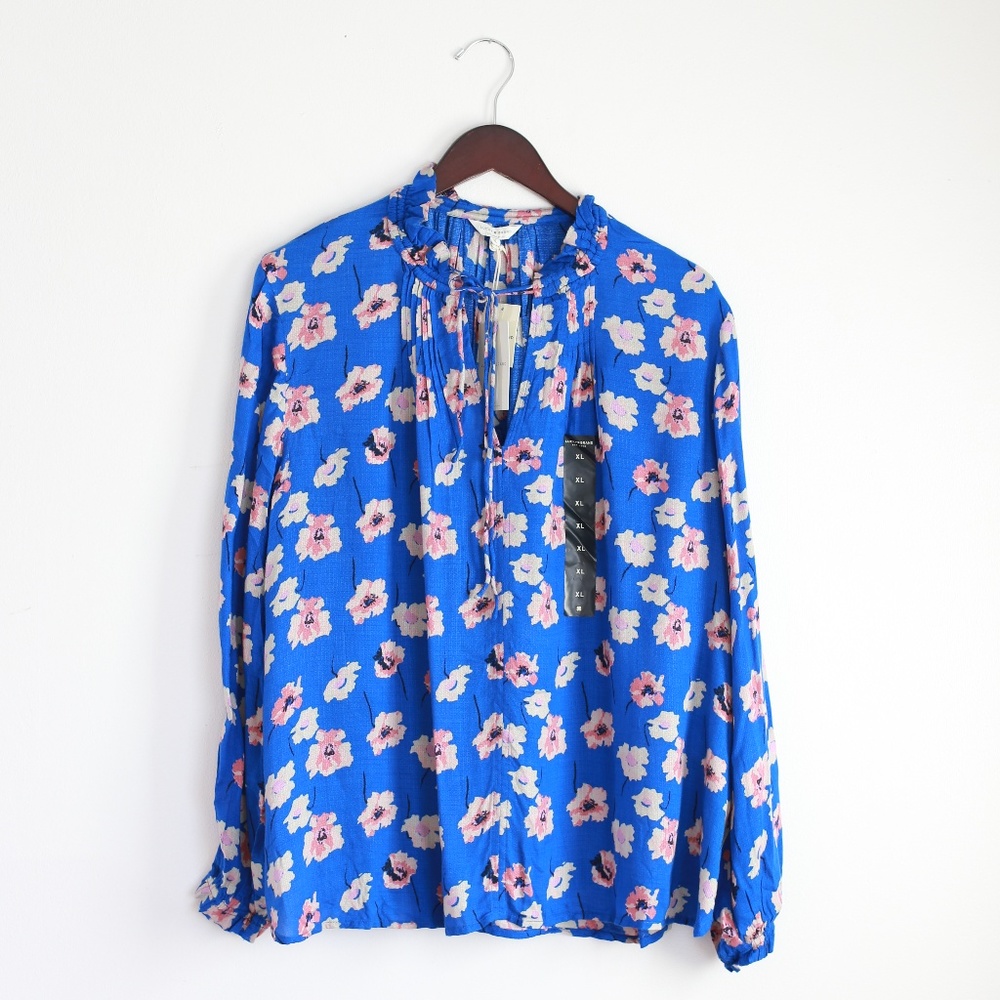 NWT Lucky Brand Floral Peasant Top in Women